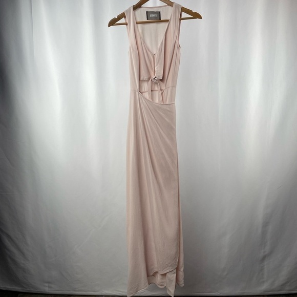 Reformation Kai Maxi Wrap Dress in Pale Pink Size Extra Small - Picture 5 of 12